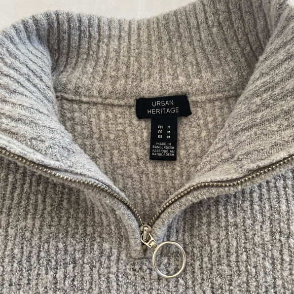 urban heritage cropped sweater - Picture 2 of 3